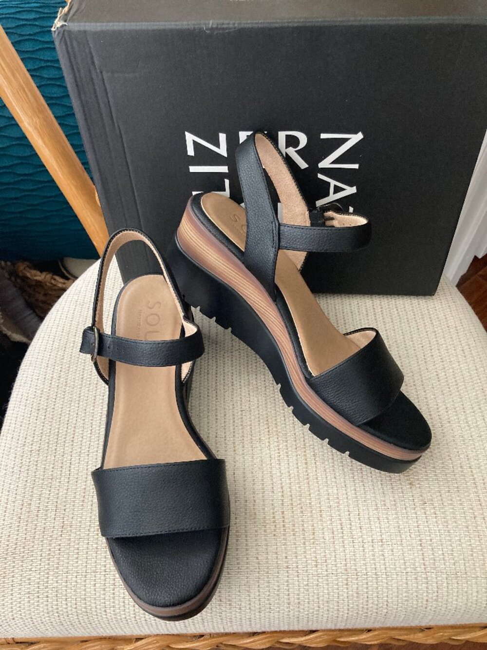 Naturalizer Black Wedge Sandal "Graciela" Size 9.5 M NWT